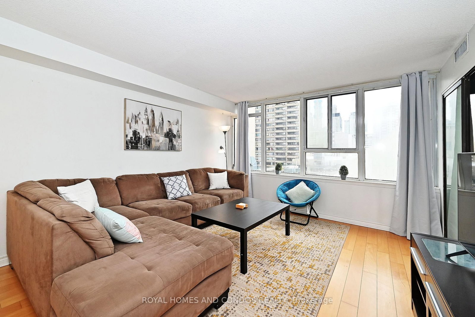 45 Carlton Avenue, Unit 1111 - Photo 7