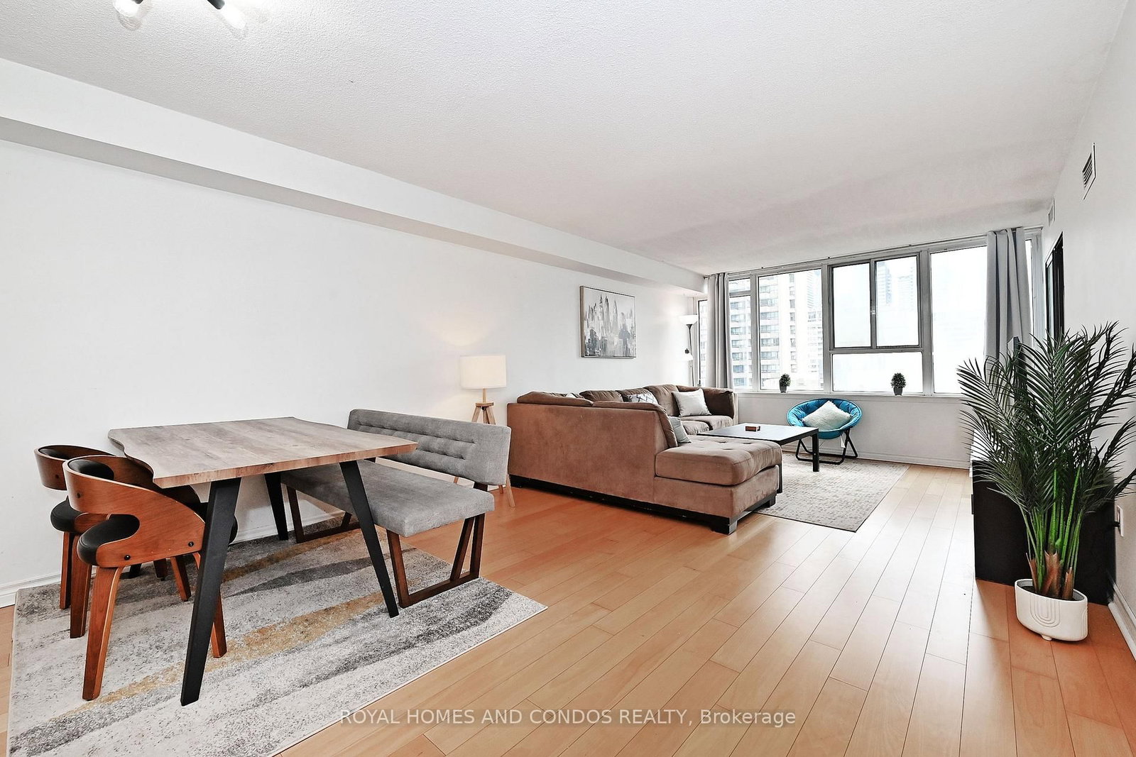 45 Carlton Avenue, Unit 1111 - Photo 8