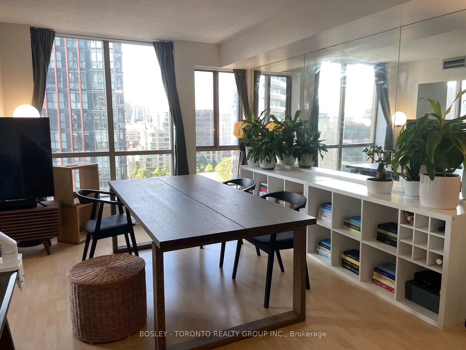 40 Scollard Street, Unit 1104 - Photo 7