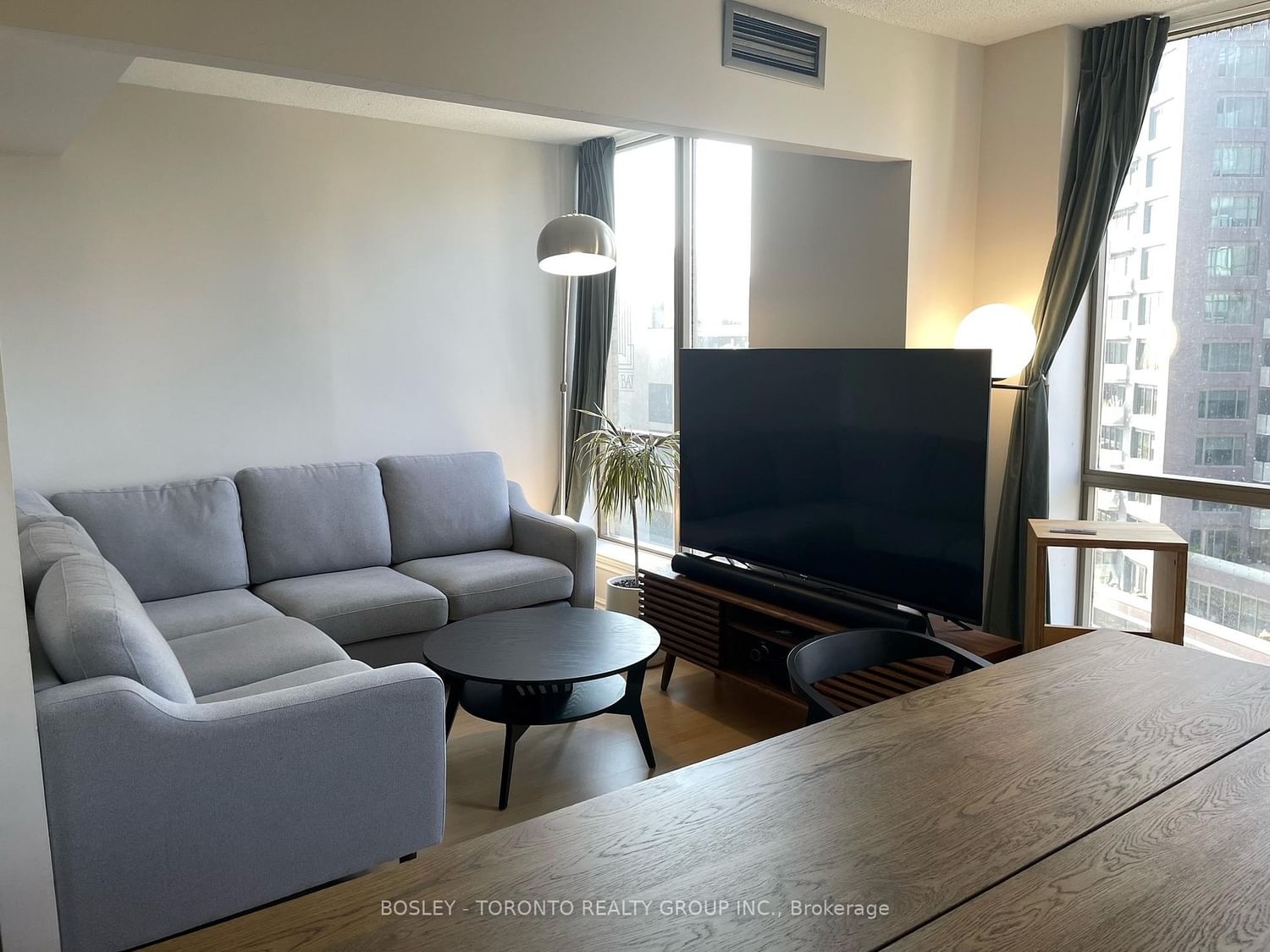 40 Scollard Street, Unit 1104 - Photo 8