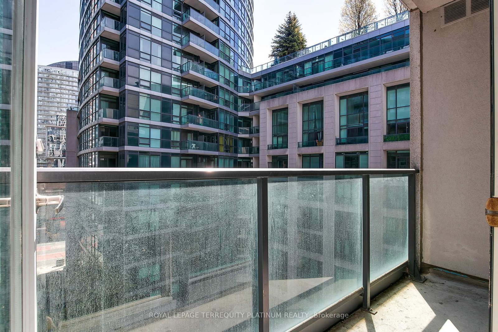 600 Fleet Street, Unit 727 - Photo 16