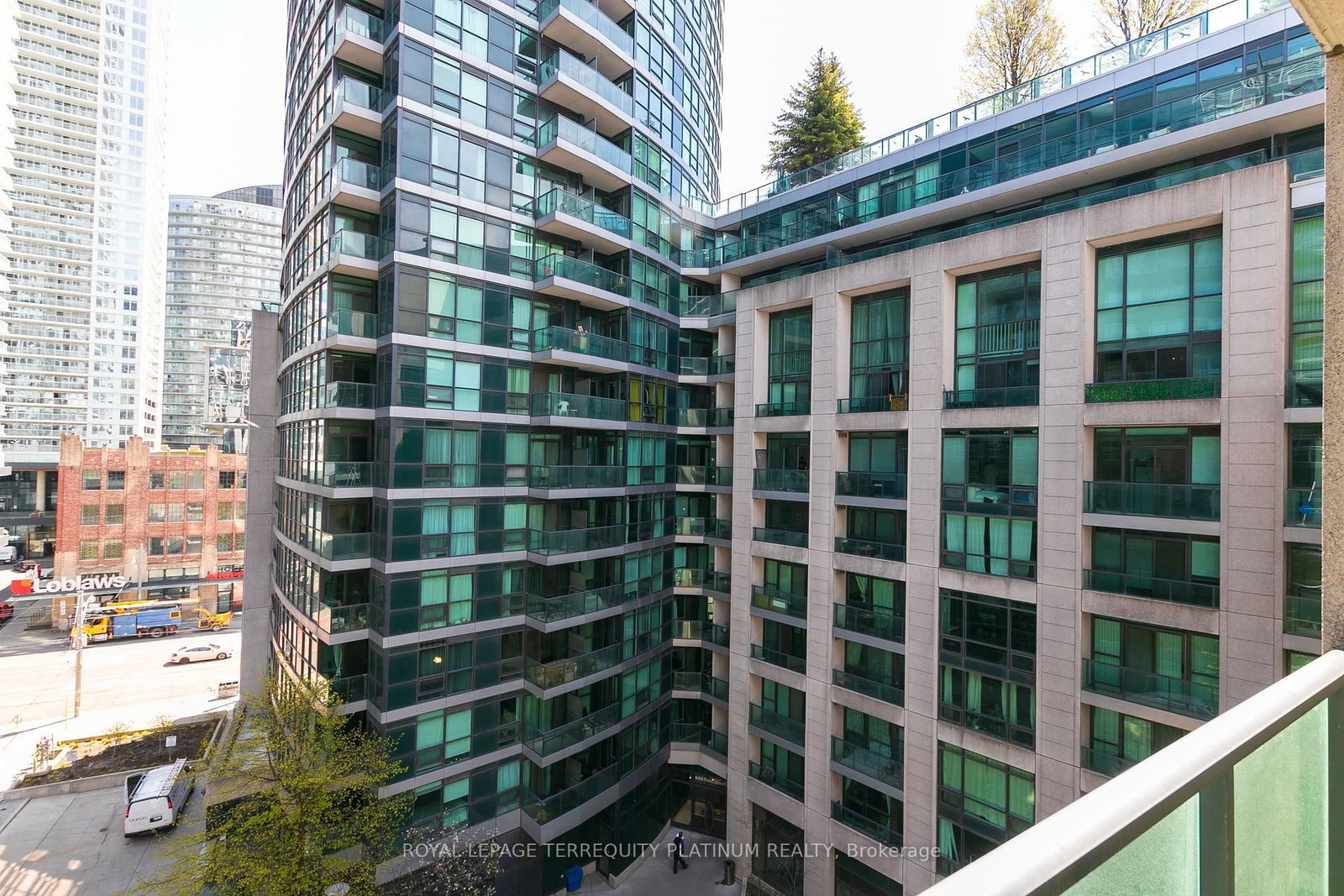 600 Fleet Street, Unit 727 - Photo 18