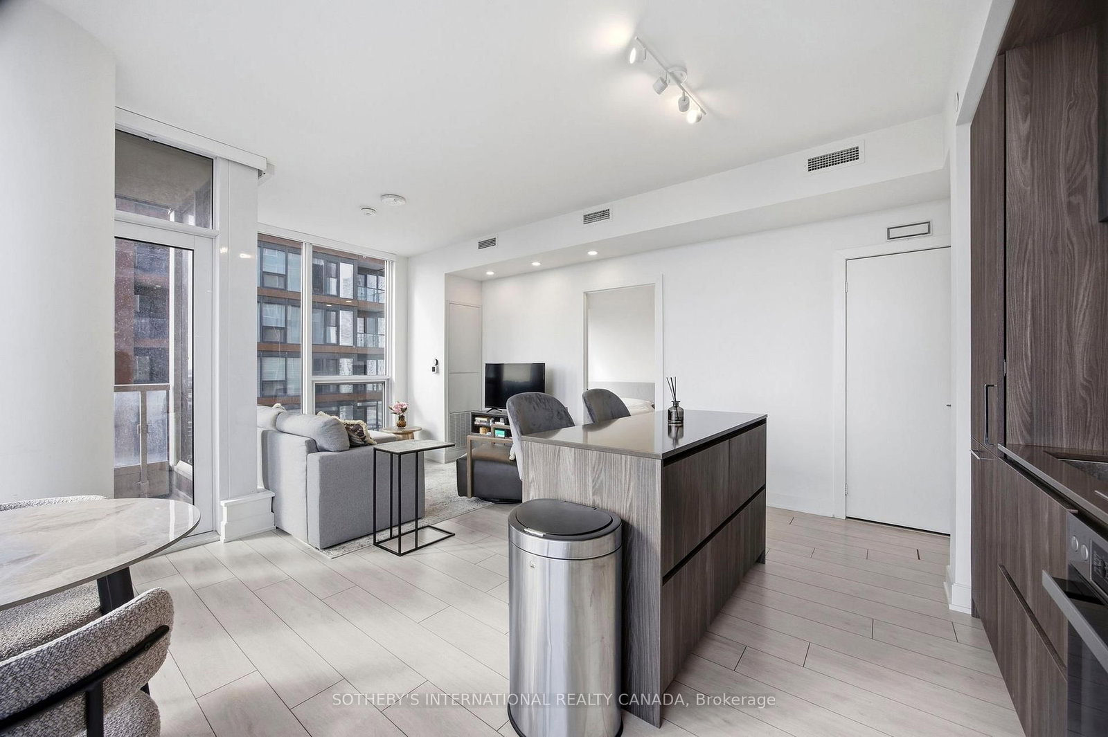 35 Mercer Street, Unit 2410 - Photo 8