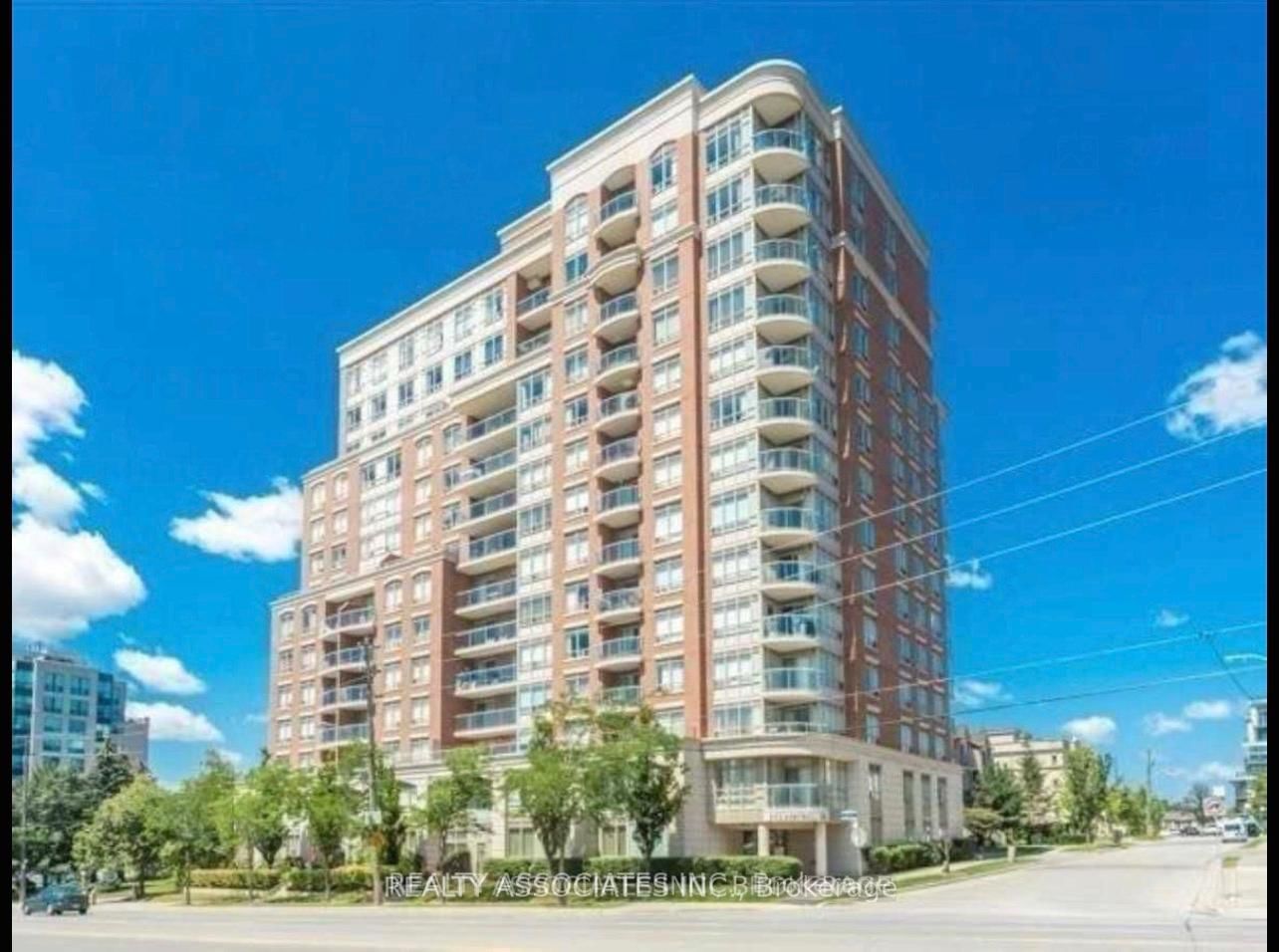 2 Clairtrell Road, Unit 815 - Photo 2