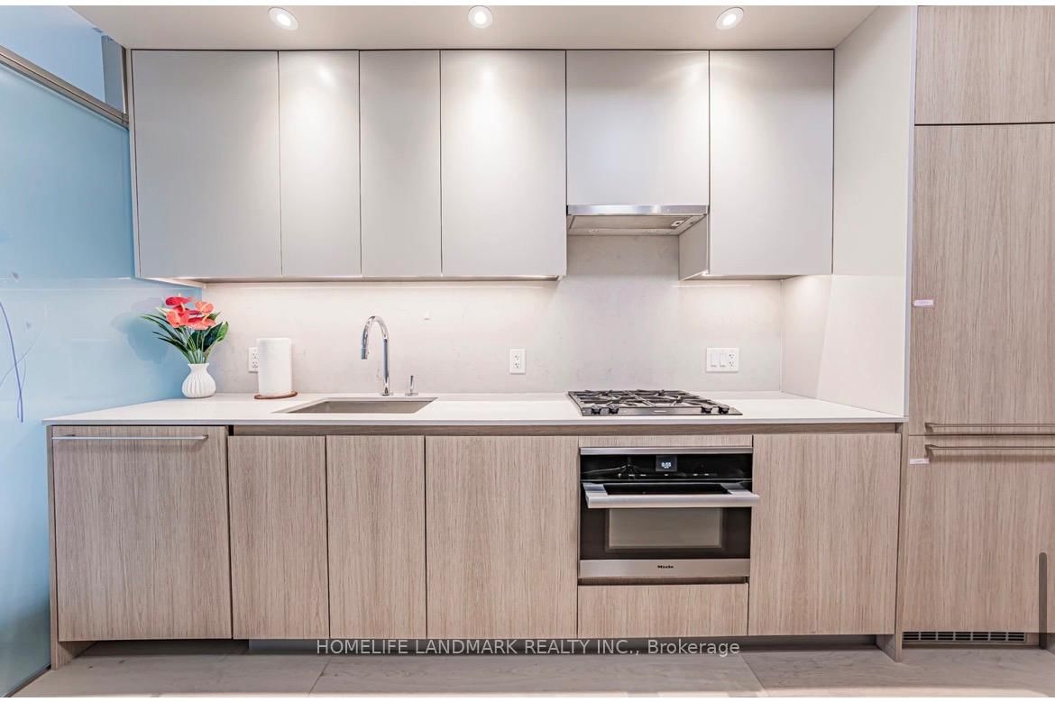 81 Wellesley Street E, Unit 307 - Photo 18