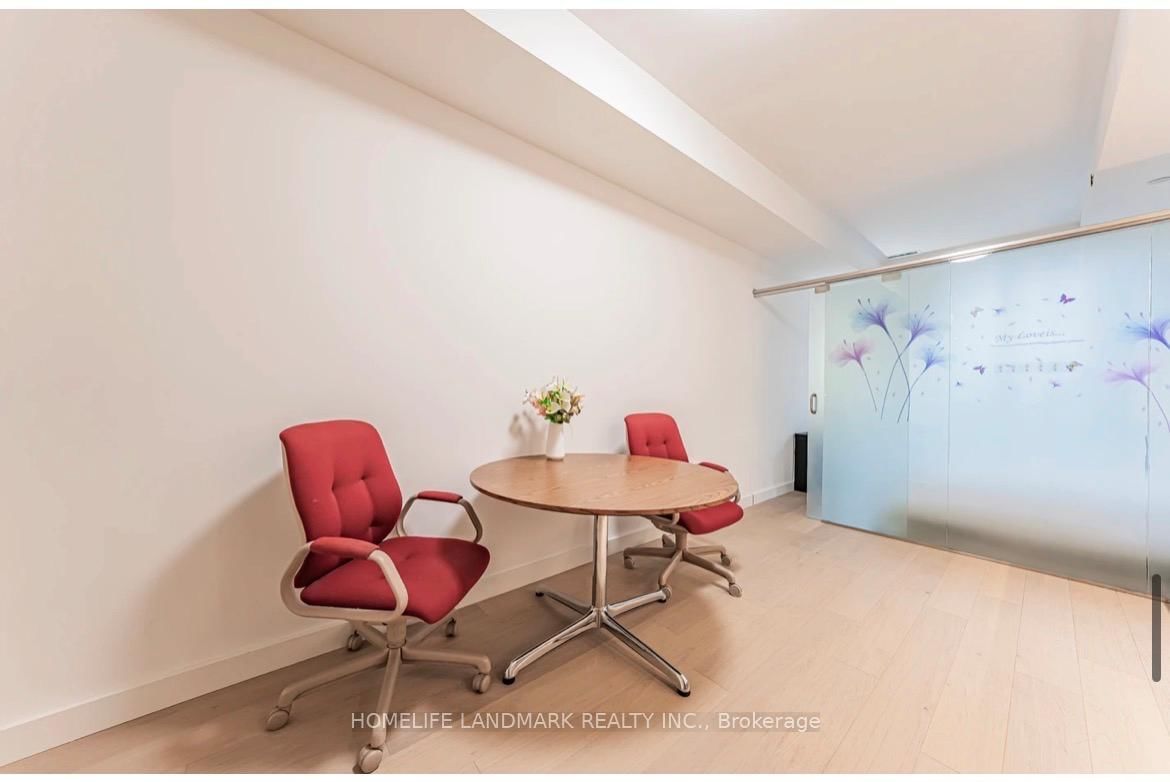 81 Wellesley Street E, Unit 307 - Photo 20