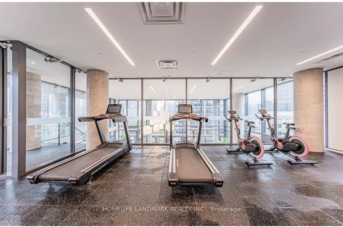 81 Wellesley Street E, Unit 307 - Photo 31