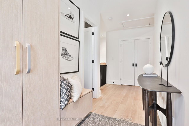 46 Gloucester Grove