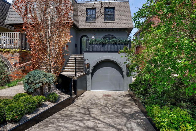 42 Rowanwood Avenue