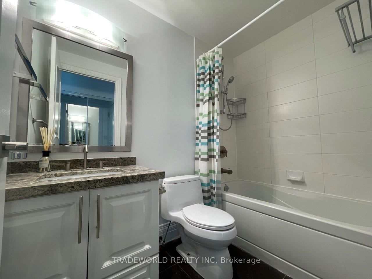 33 Bay Street • #5003 • Toronto, ON photo 24