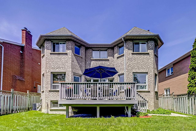 9 Jardin Hill Court