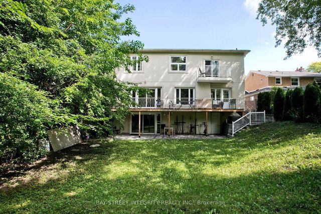 17 Gustav Crescent