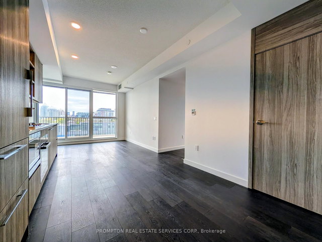 902 - 75 Billes Heights
