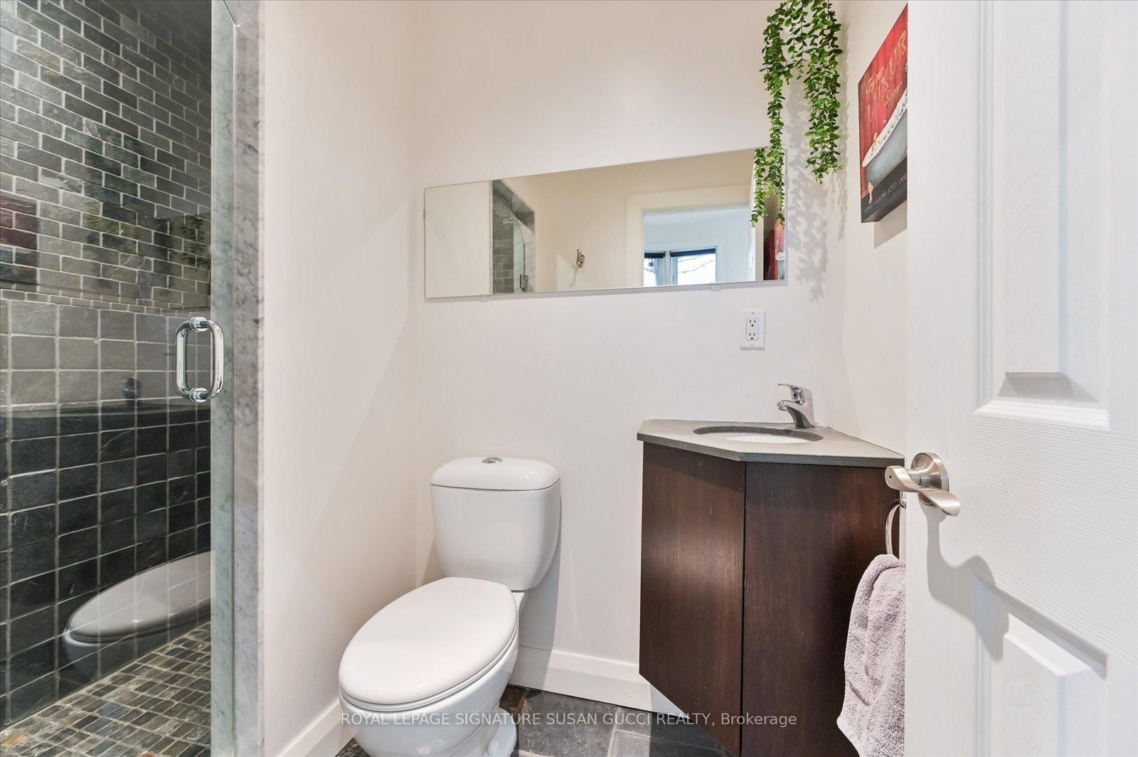 110 Tisdale Avenue - Photo 29