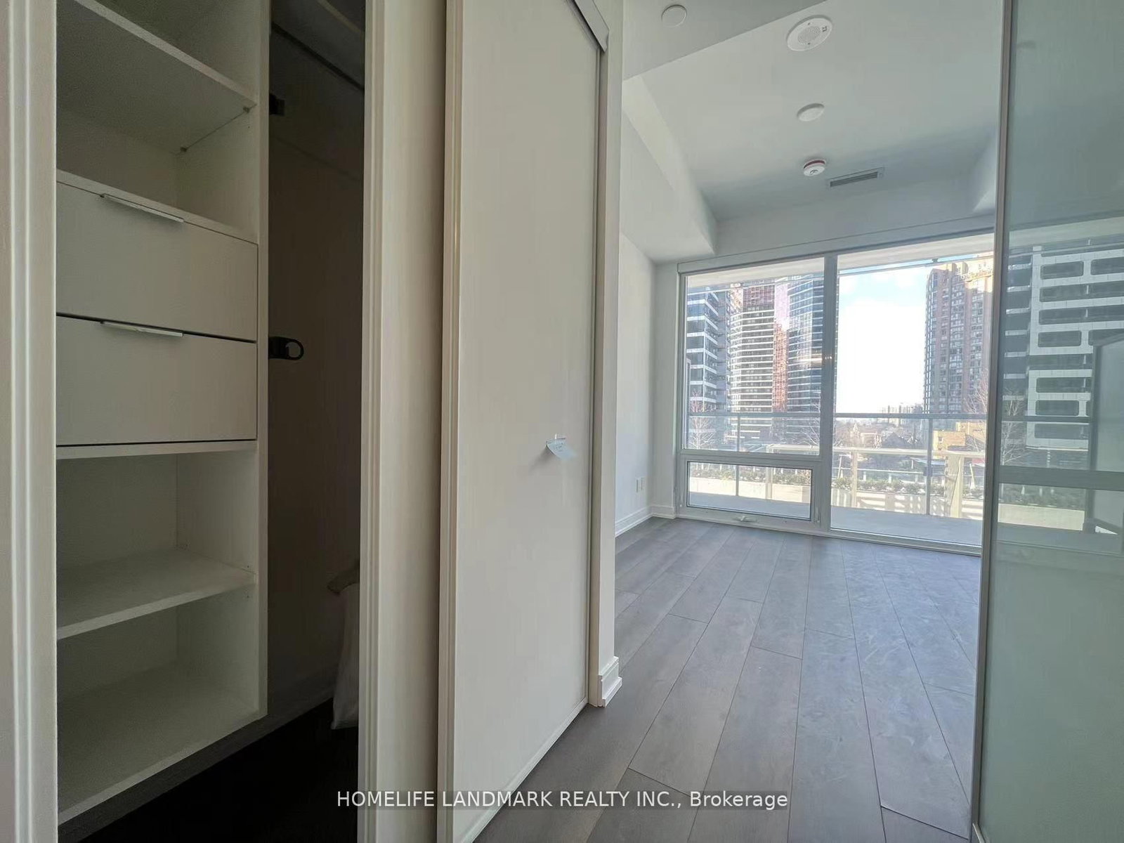 3 Gloucester Street, Unit 710 - Photo 7