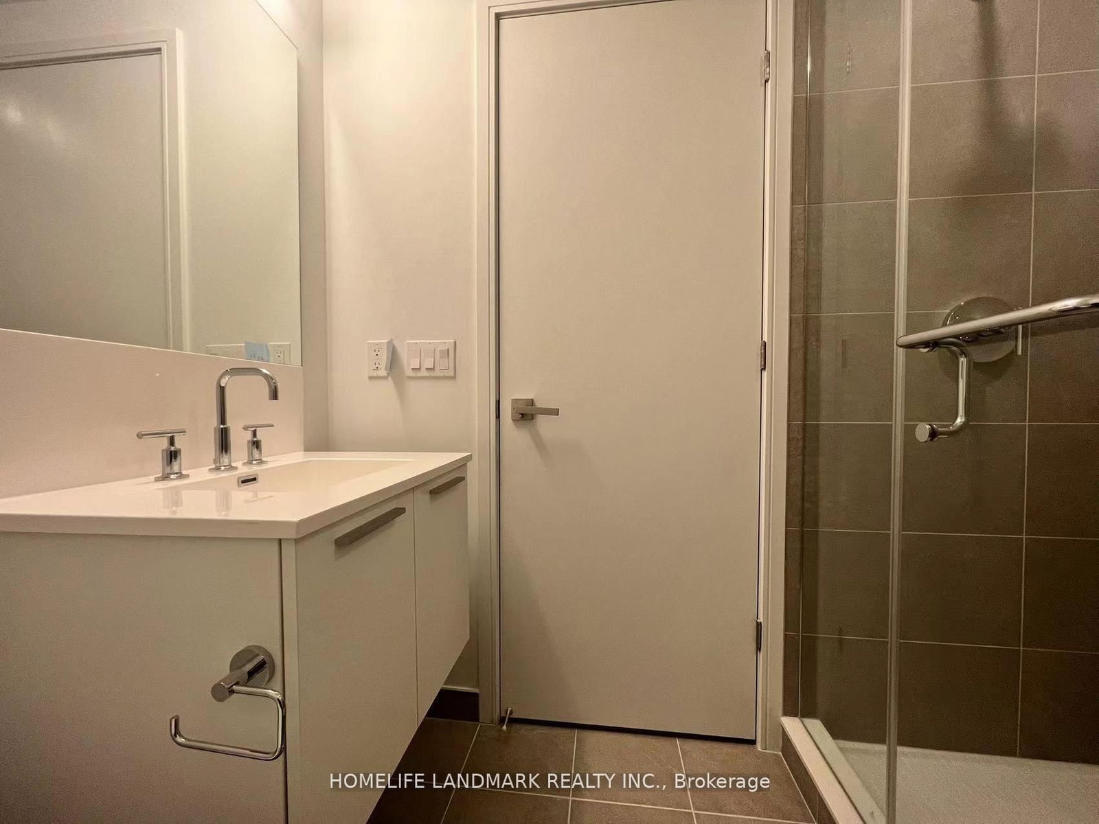 3 Gloucester Street, Unit 710 - Photo 8