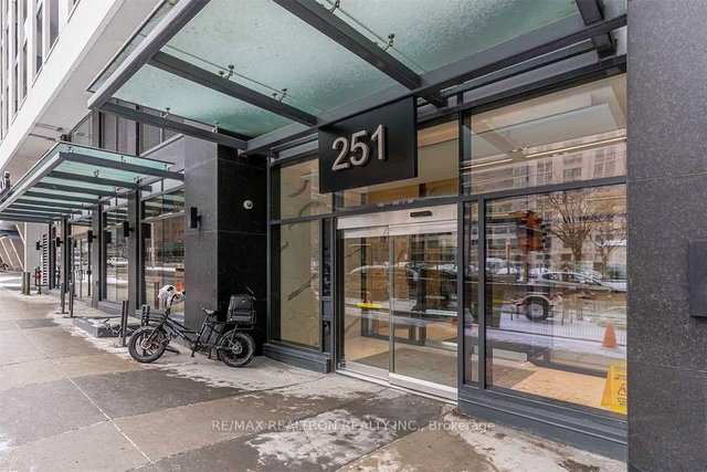 4908 - 251 Jarvis Street W