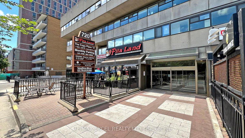 1605 - 720 Spadina Ave, Toronto, M5S 2T9 | Image 2