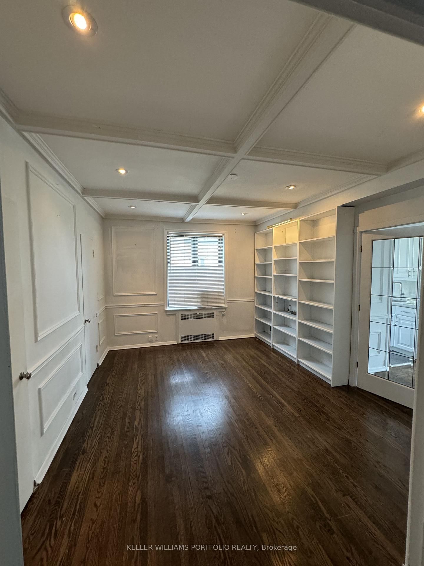 150 Farnham Avenue, Unit 422 - Photo 7
