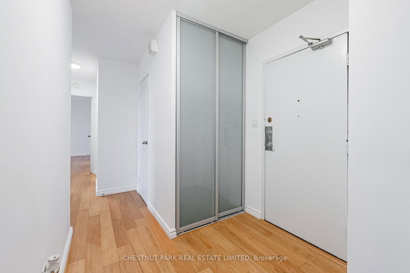 206 - 60 Pavane Linkway