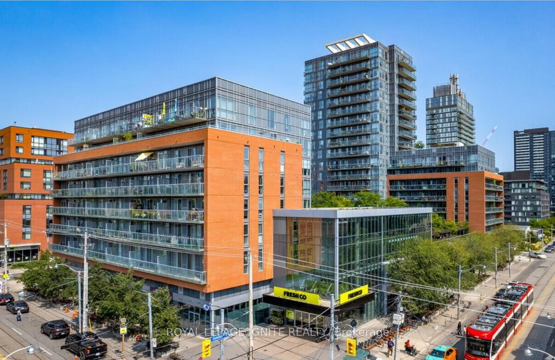home for lease on 704-1 Cole Street