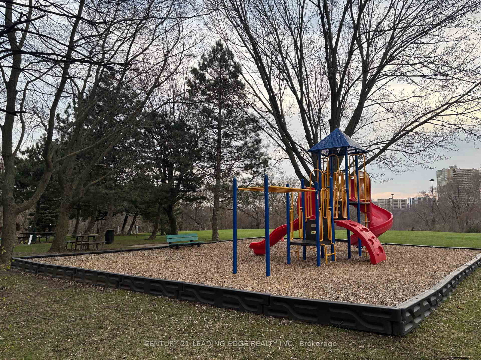 15 Vicora Linkway • #304 • Toronto, ON photo 24
