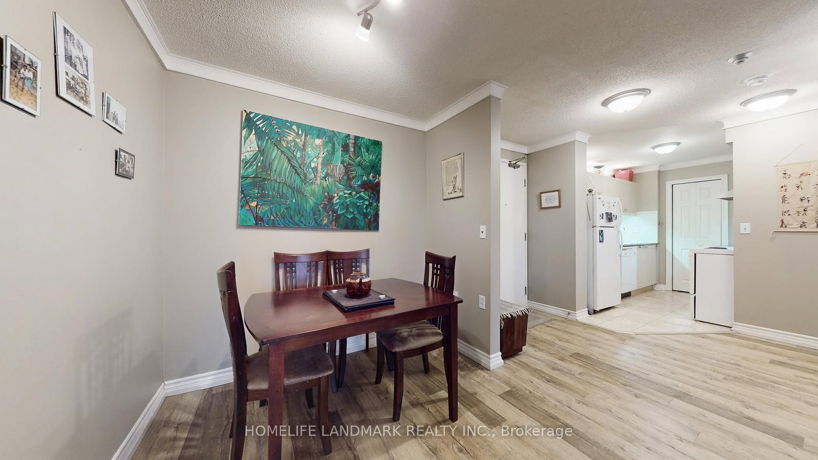 555 Wilson Heights Boulevard • #301 • Toronto, ON photo 11