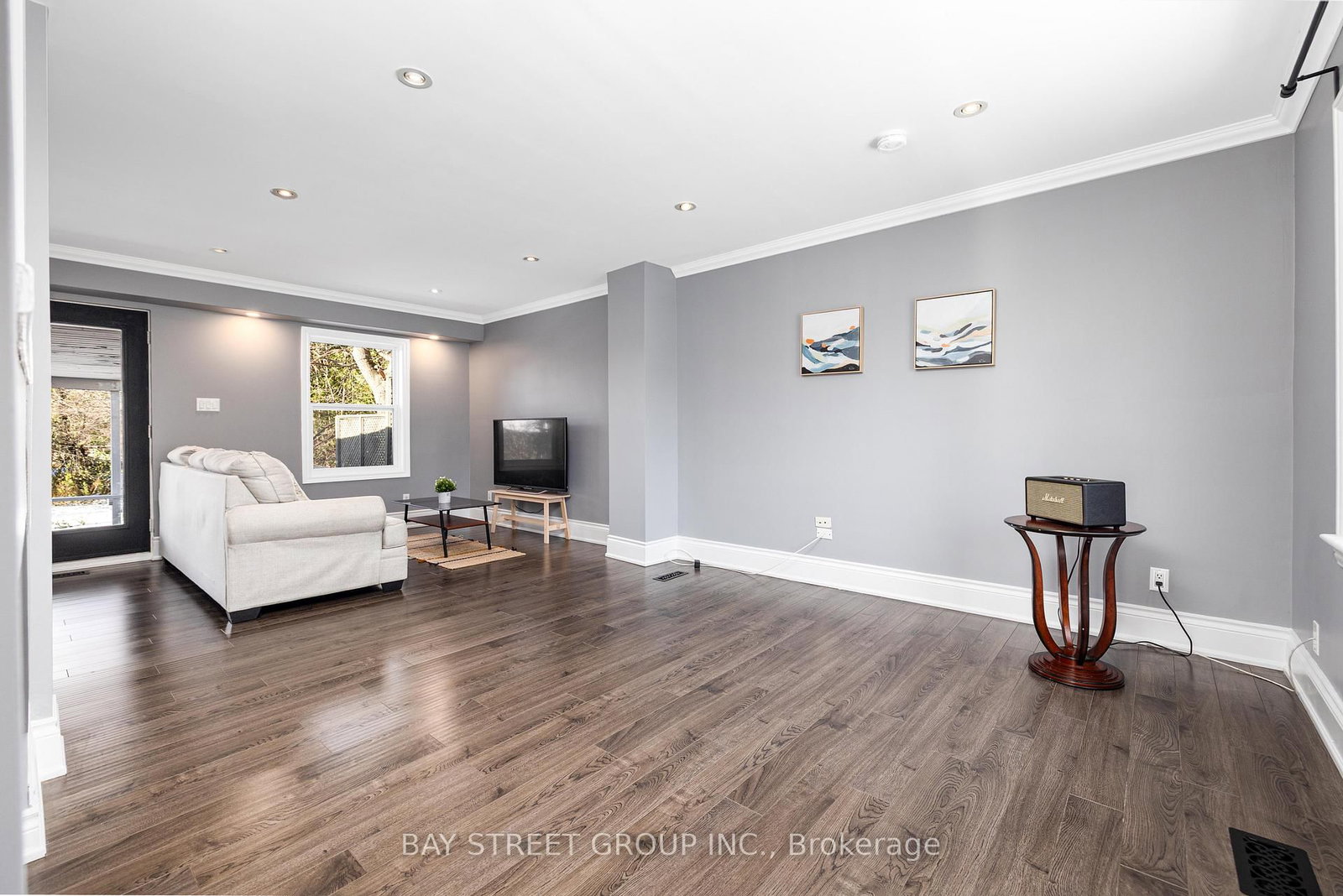 112 Bevdale Road, Toronto, ON, photo 2