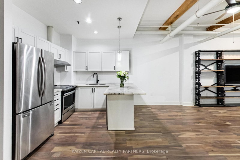 103 - 90 Sherbourne Street
