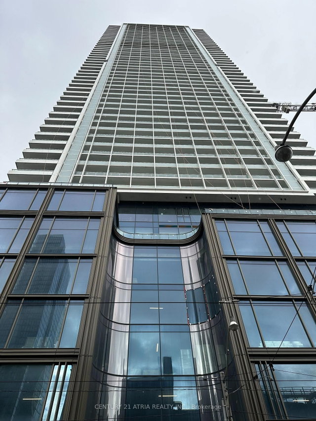 2906 - 88 Queen Street E