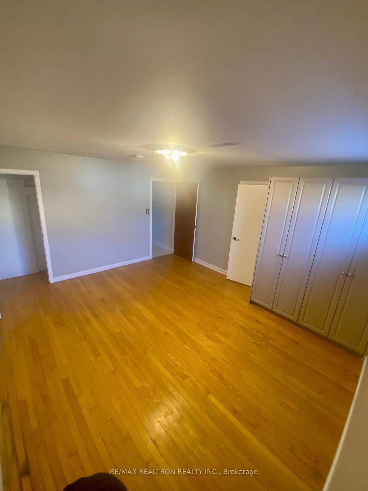26 Cavotti Crescent, Toronto, ON, photo 5
