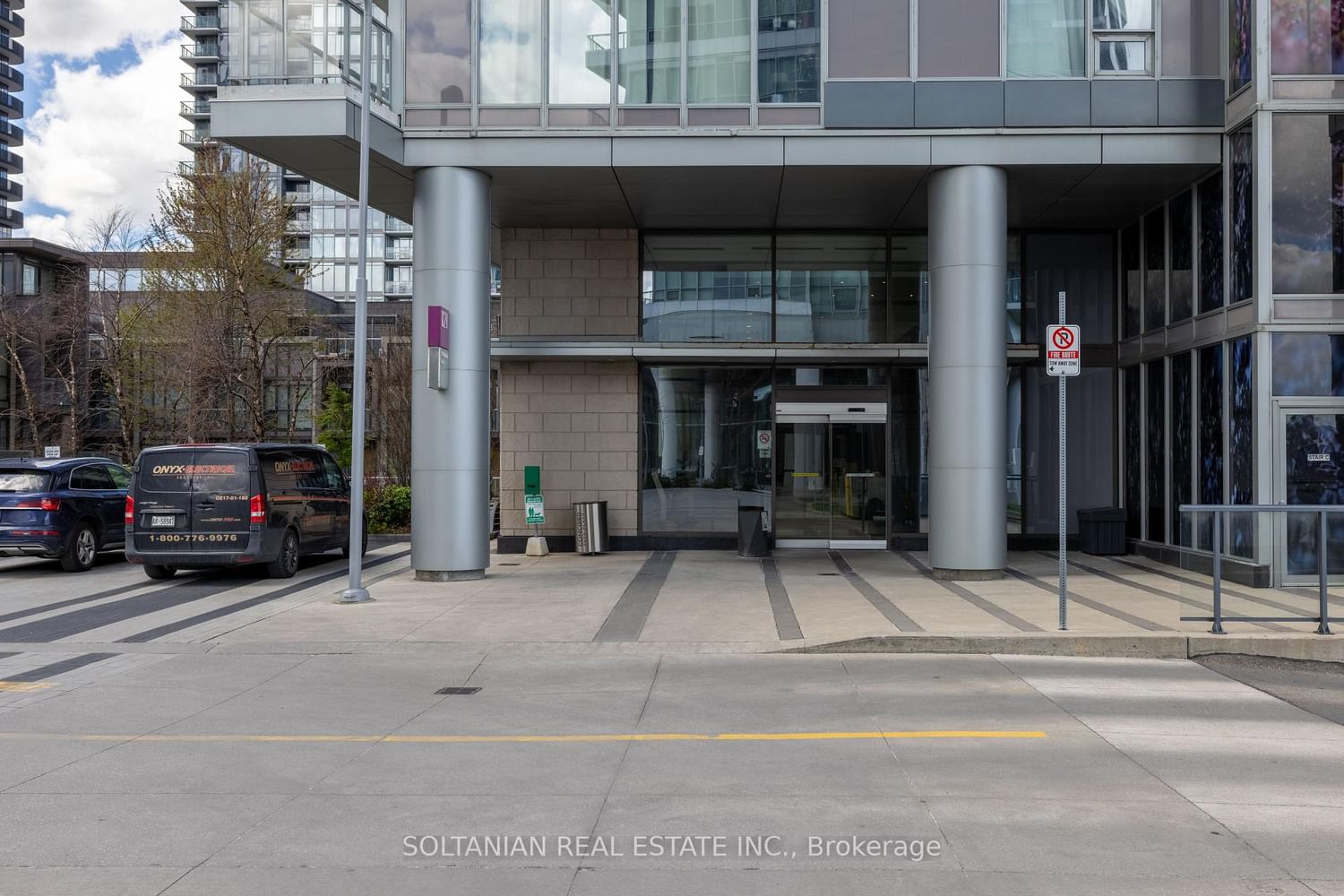 3302-121 Mcmahon Drive, Toronto, ON, photo 3