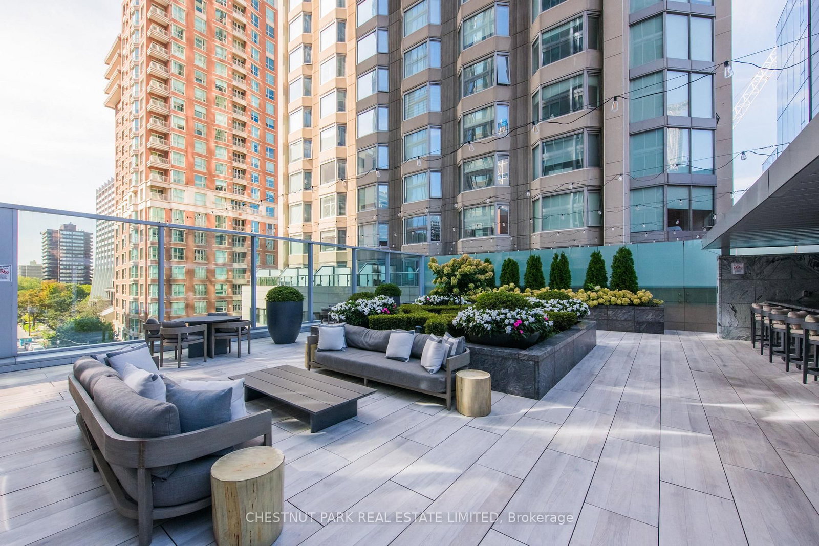 200 Cumberland Street • #2703 • Toronto, ON photo 35