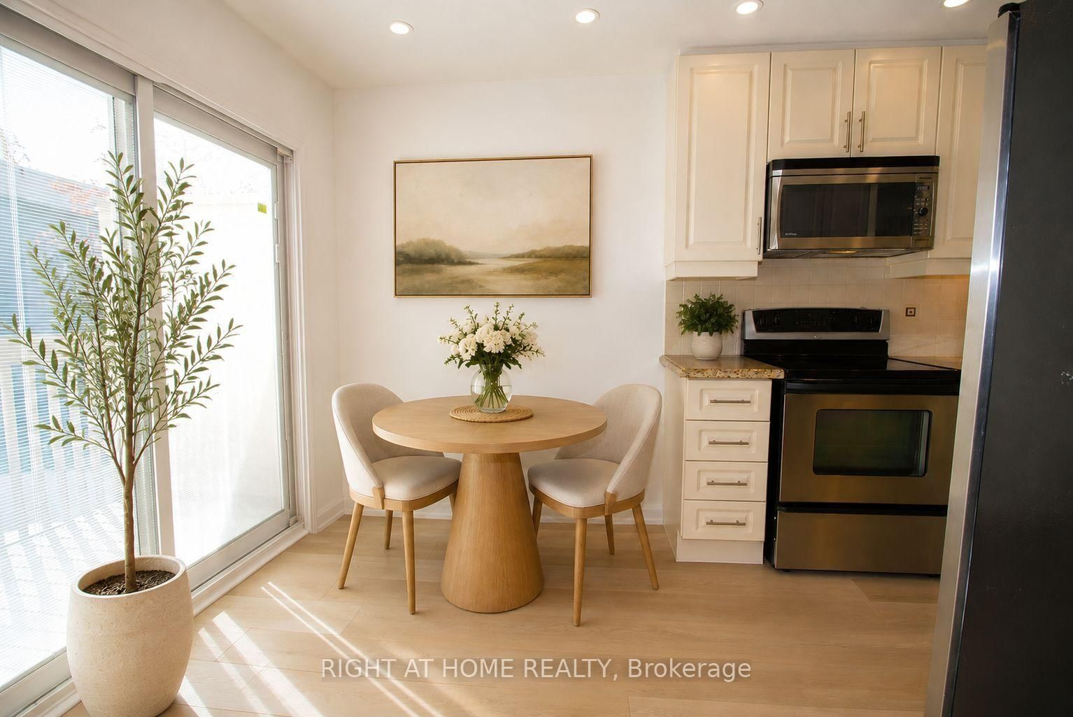 59 Cheryl Shepway • Toronto, ON photo 15