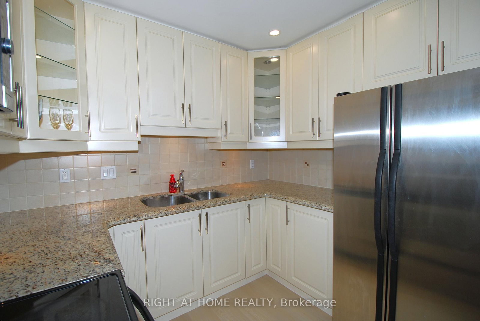 59 Cheryl Shepway • Toronto, ON photo 18