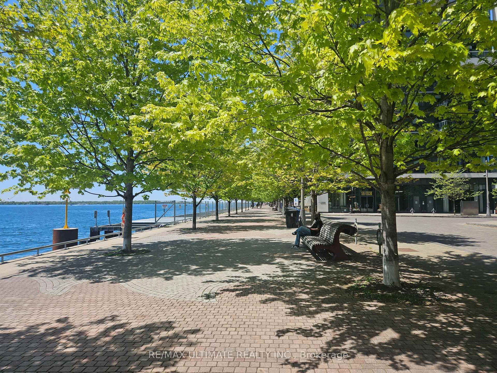 15 Merchants' Wharf • #703 • Toronto, ON photo 36