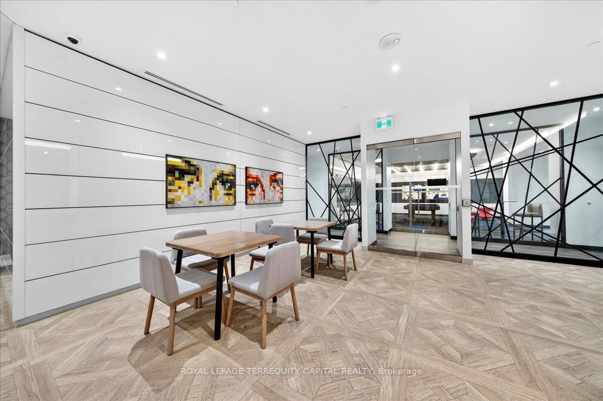 159 Wellesley Street E, Unit 3002 - Photo 37