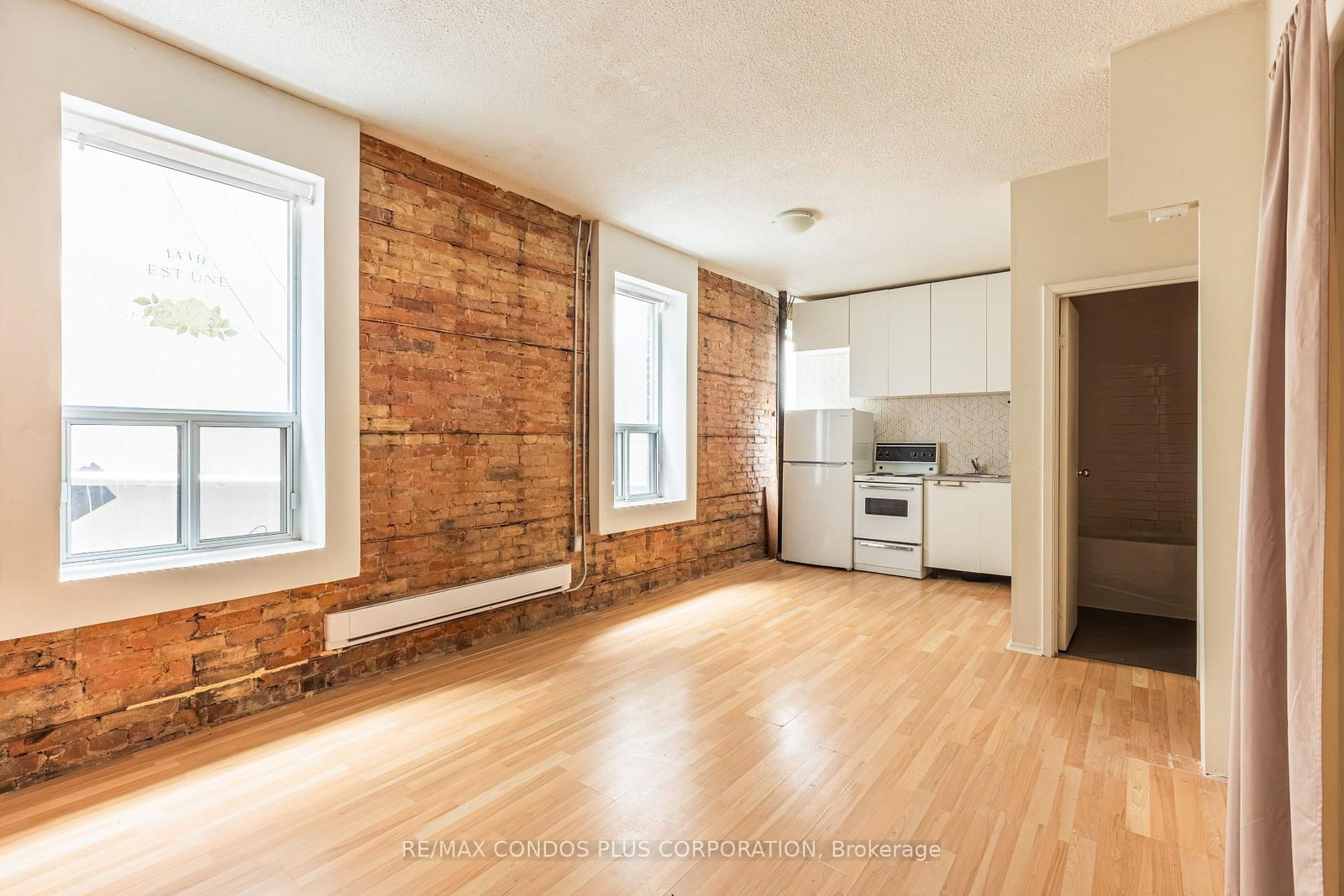 204-225 Gladstone Avenue, Toronto, ON, photo 3