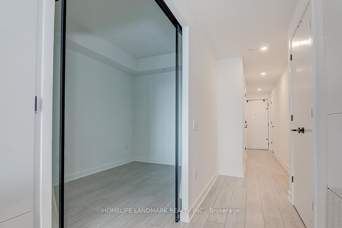55 Charles Street E, Unit 3105 - Photo 9