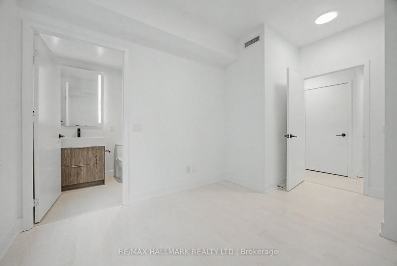 Room1