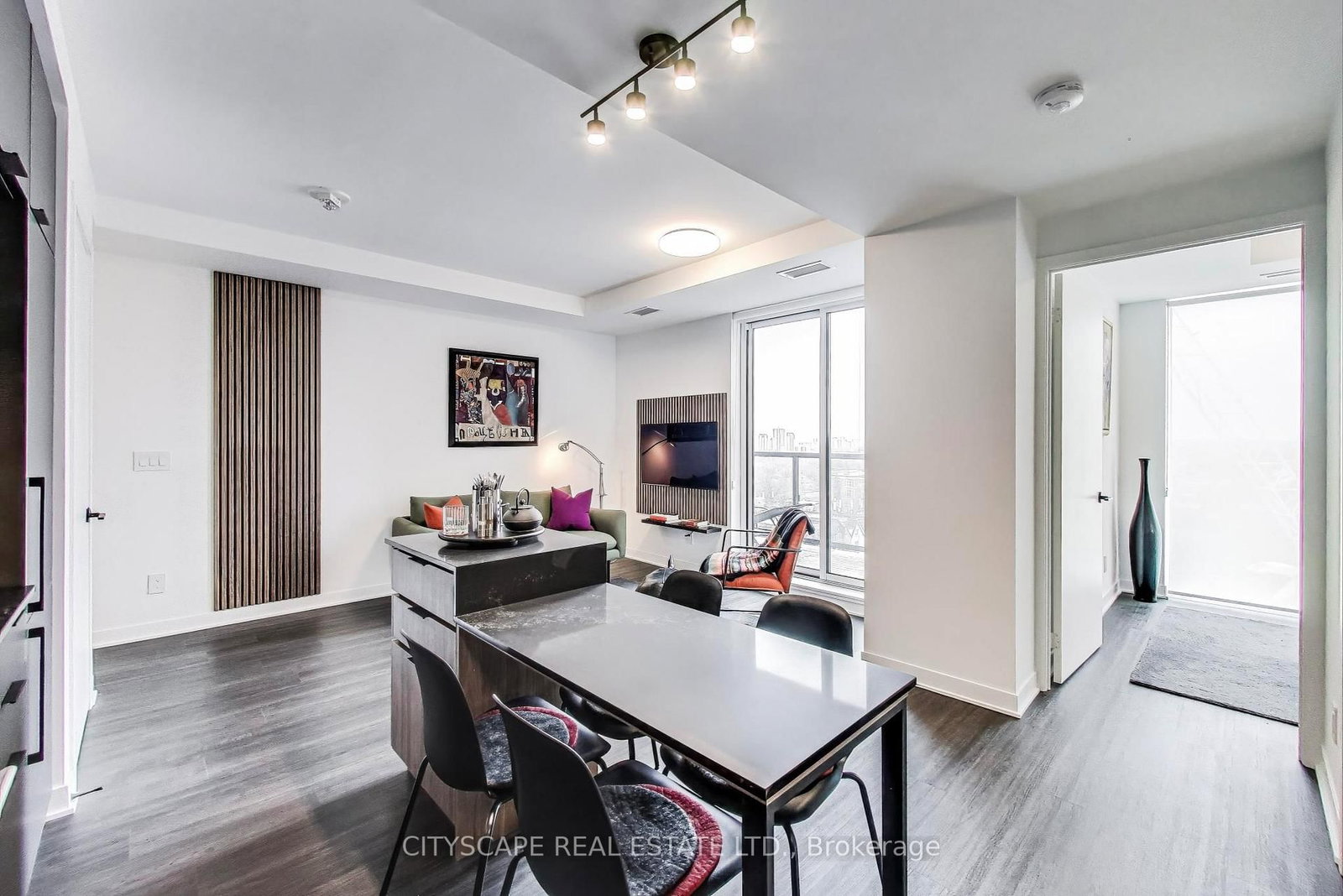 185 Alberta Avenue, Unit 1210 - Photo 10