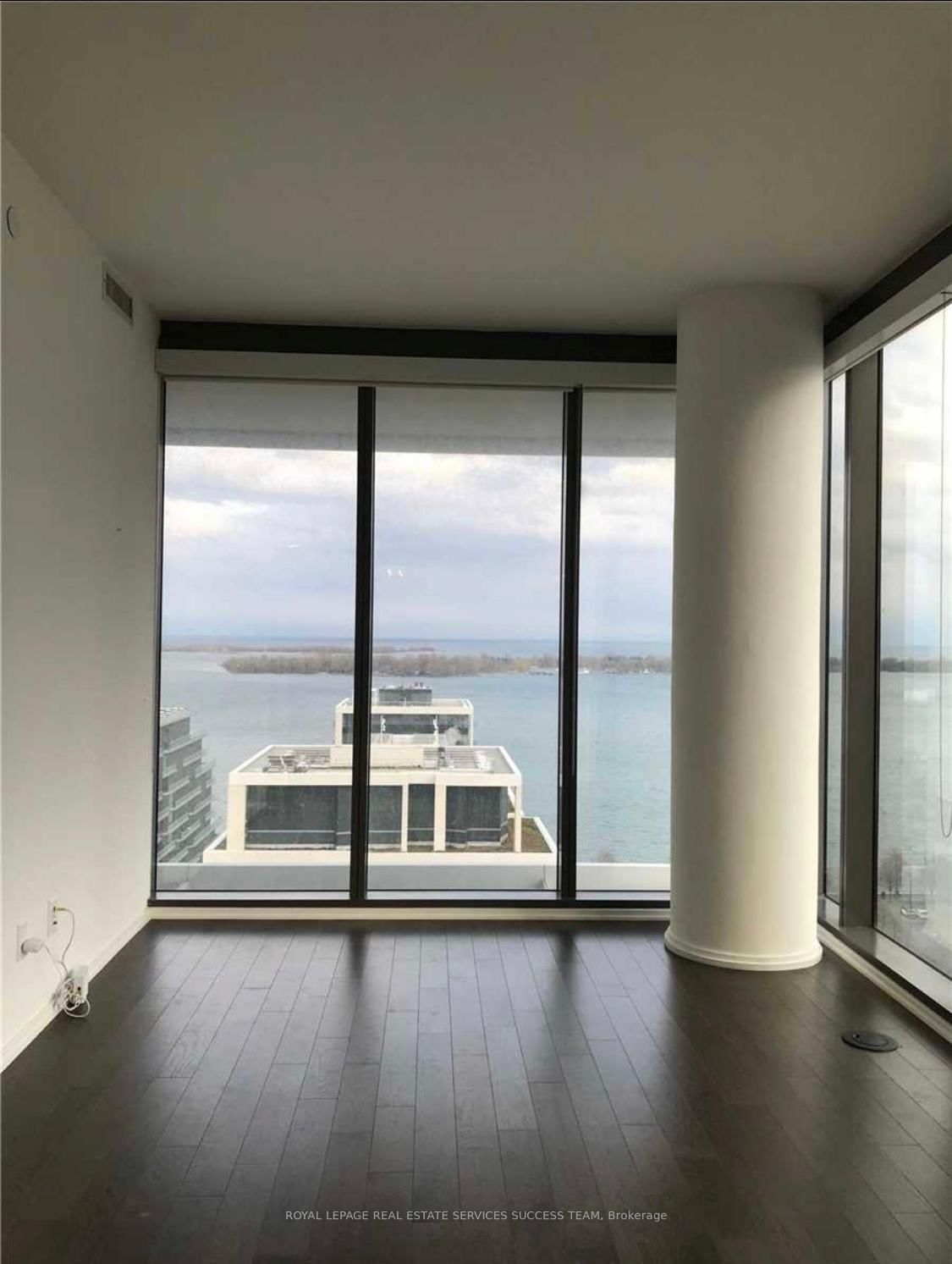 16 Bonnycastle Street SW, Unit 1809 - Photo 6
