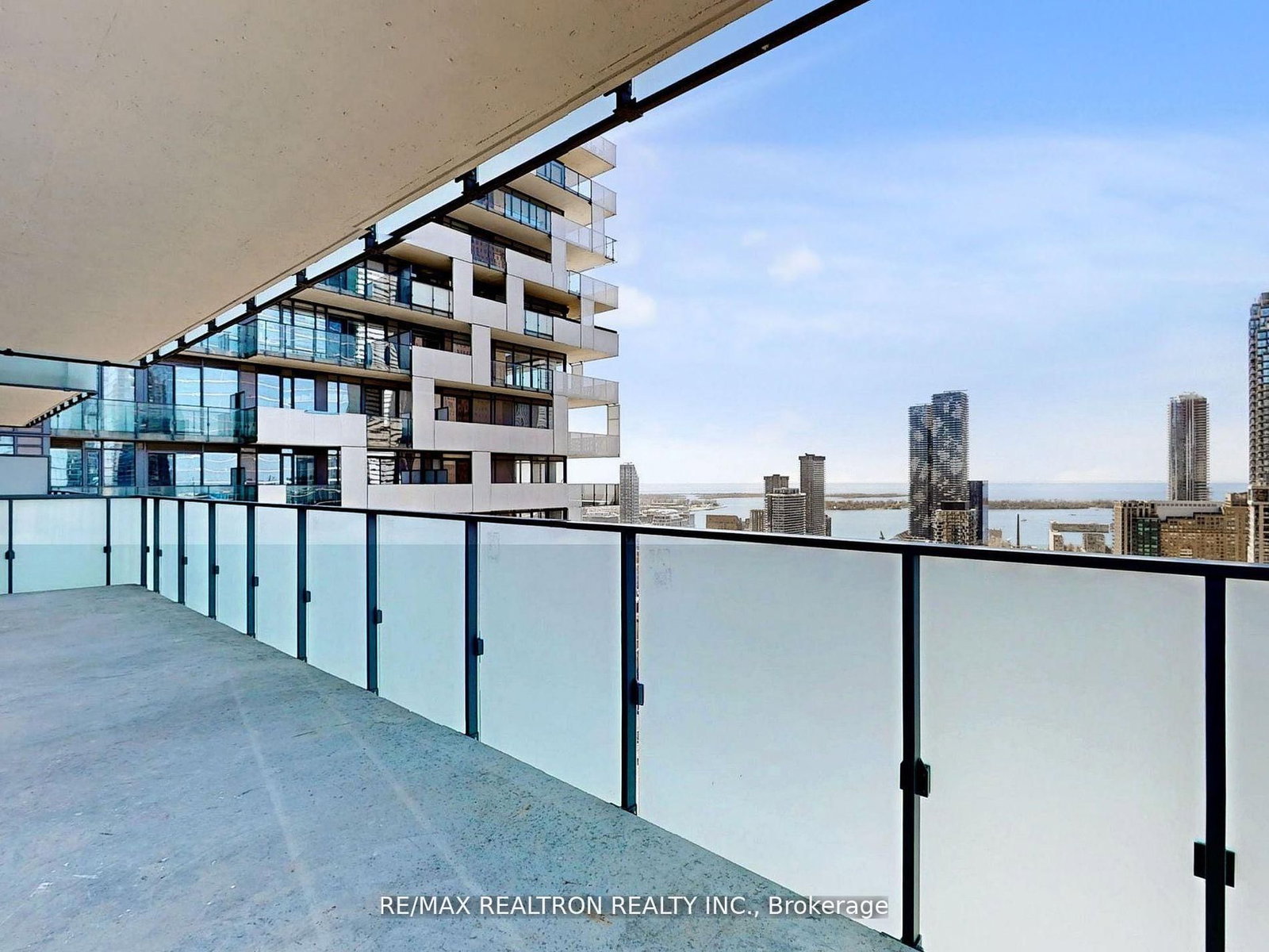 20 Lombard Street, Unit 3610 - Photo 28