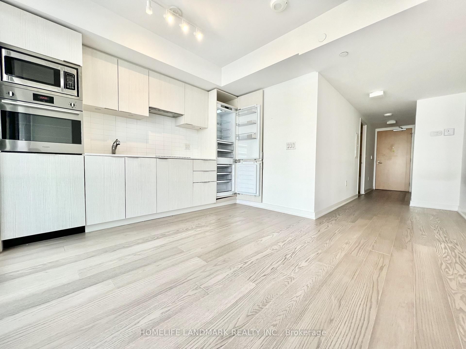11 Wellesley Street W, Unit 3410
