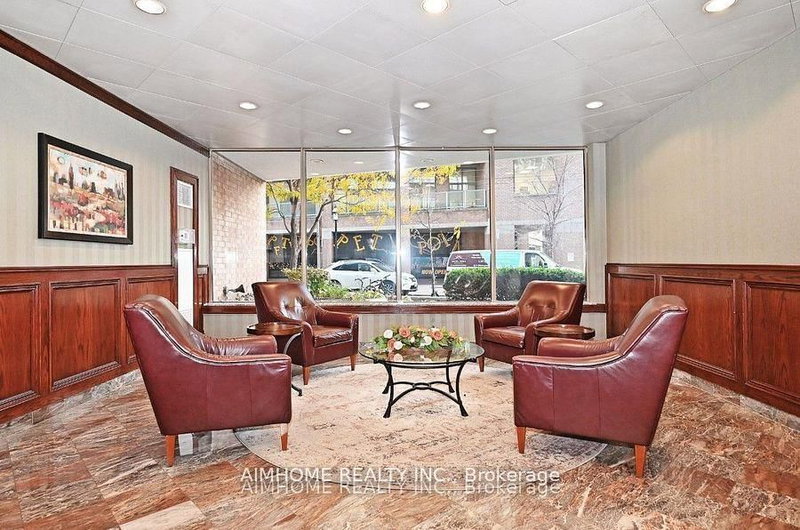 home for lease on 603-1055 Bay Street