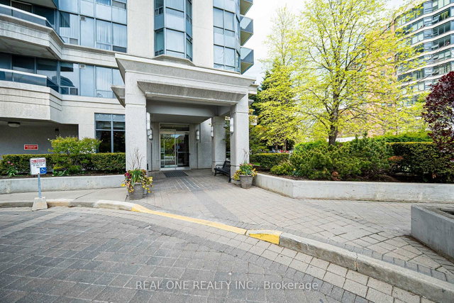 901 - 35 Finch East Avenue