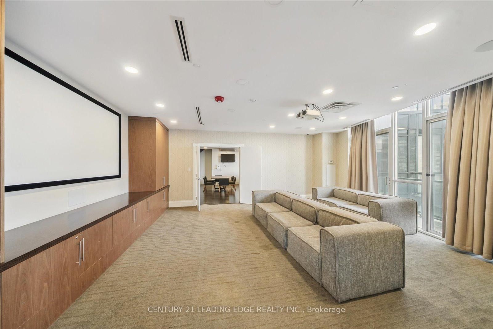 20 Bruyeres Mews, Unit 2111 - Photo 32