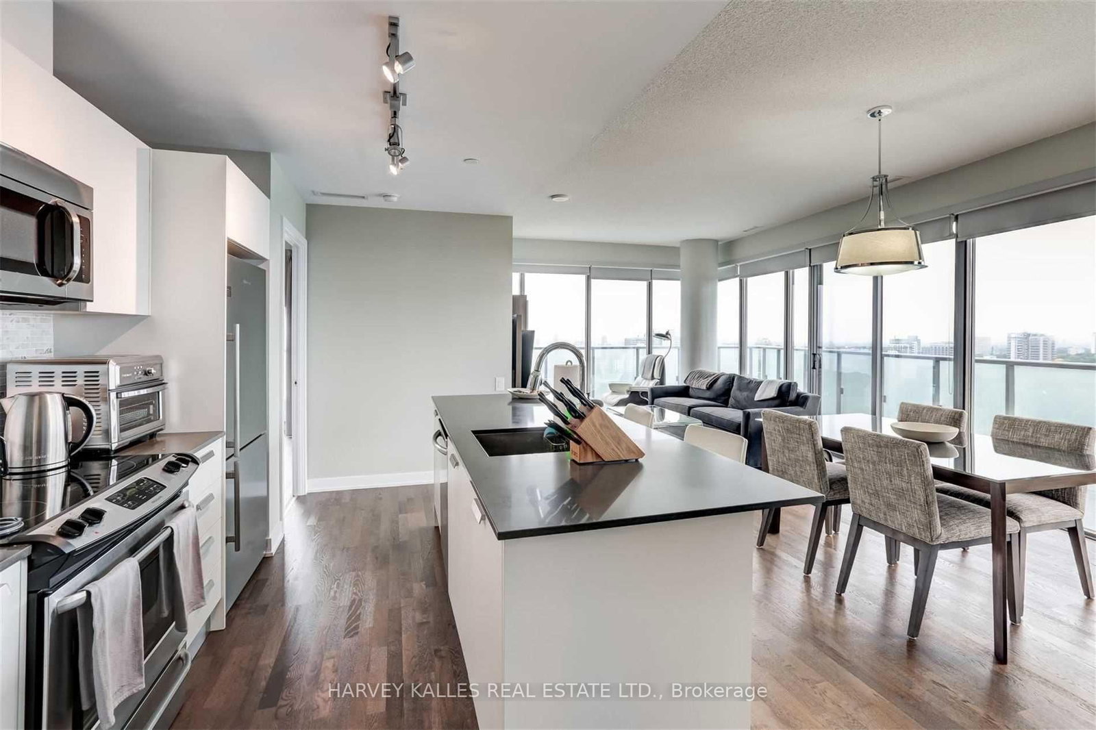 1815 Yonge Street, Unit 2502 - Photo 6