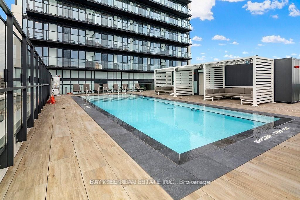 5 Defries Street, Unit 403 - Photo 14