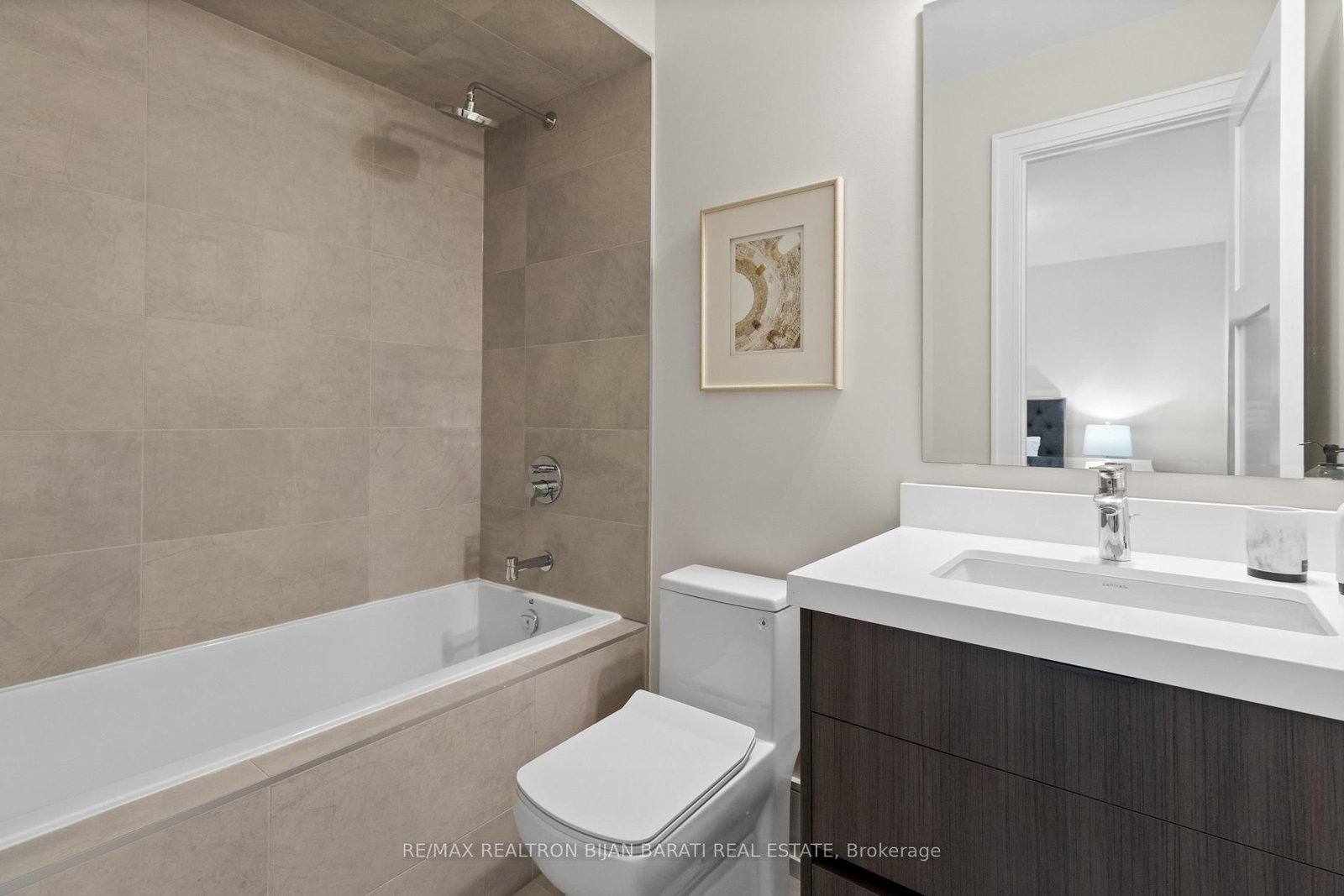 29 Ballyconnor Court • Toronto, ON photo 35